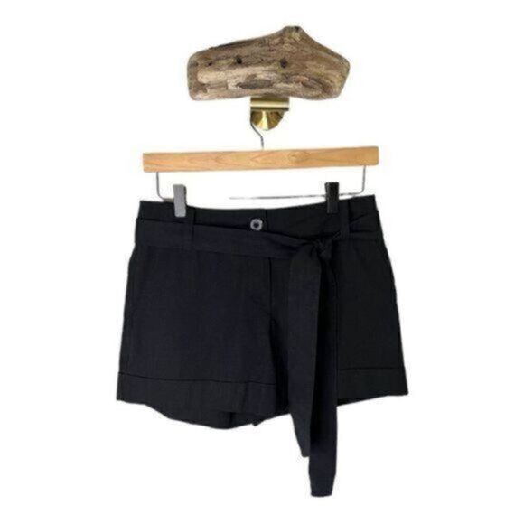 Trina Turk Linen Cotton Blend Cuffed Linen Shorts w/Belt  2 Black - Picture 1 of 15